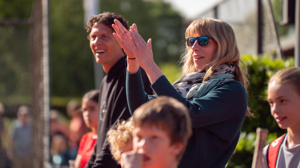 Ouders langs de baan